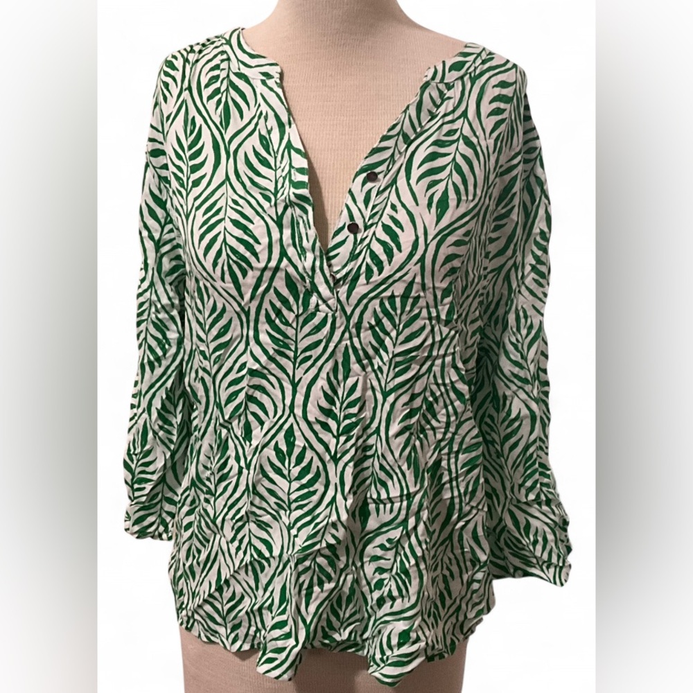 Emily Daniels Green Leaf Print Blouse Women’s XL | Long Sleeve Career Casual Top